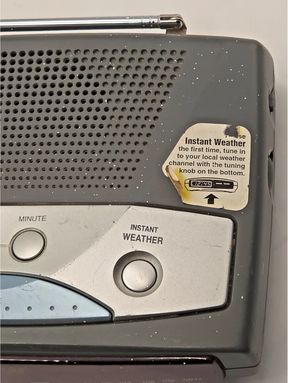 White-Westinghouse WCR-11649 AM FM Weather Band Alarm Clock Radio Tested